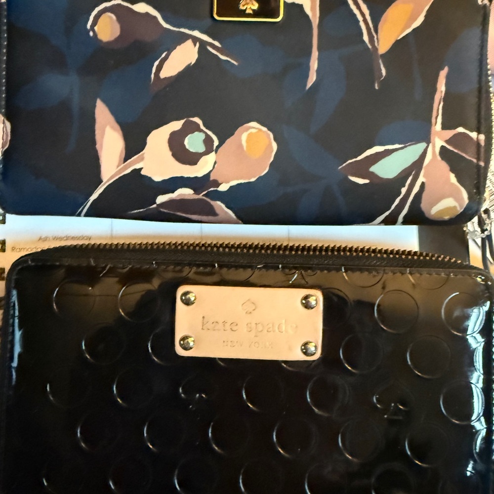 Kate Spade Zip-Around Wallets Never Used Set of 2 - Picture 3 of 13